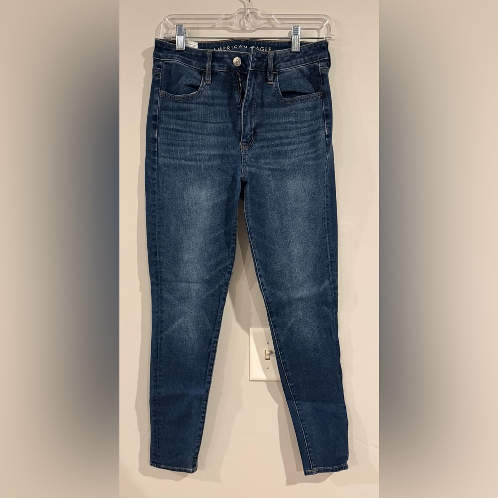 American eagle high waisted jeans